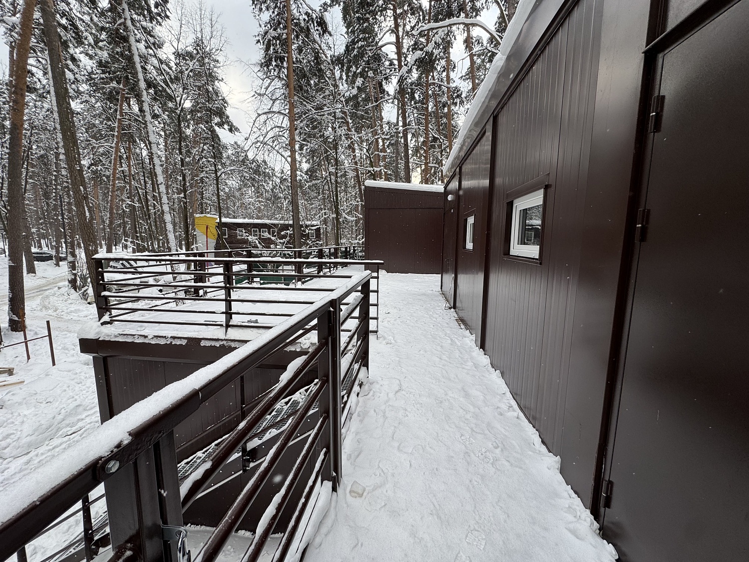 Складское помещение на базе 32 модулей "Звезда"