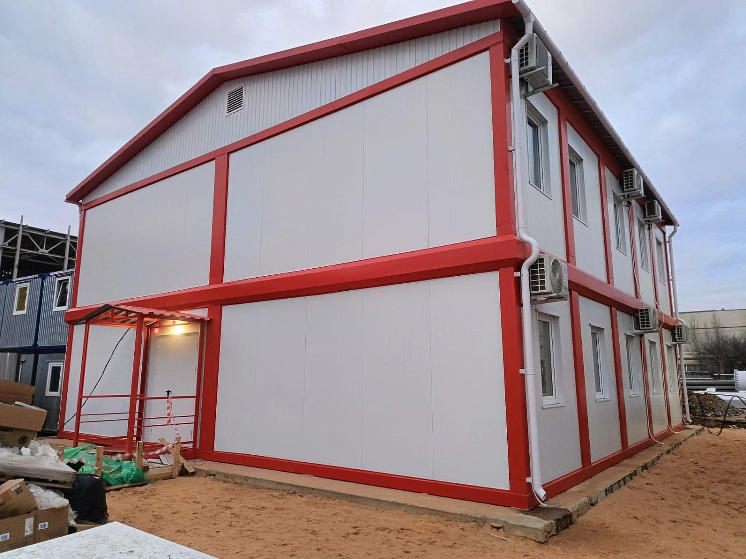 Штаб строительства на базе 20 модулей "Звезда"